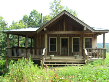 Floyd County Cabin